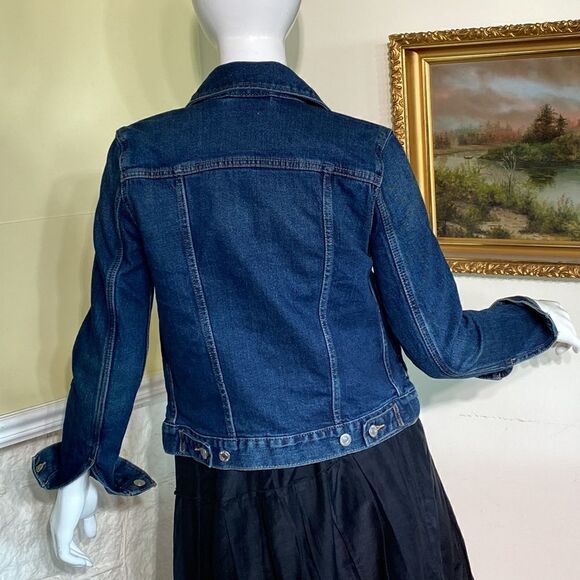 Levi’s Denim Classic Jean Jacket - Picture 5 of 14